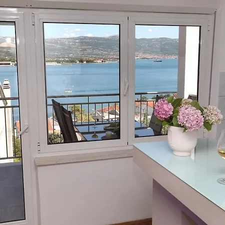 Apartments Vida Trogir Exterior photo